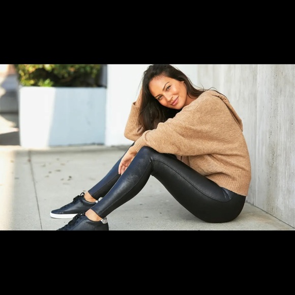 SPANX Pants - SPANX Faux Leather Leggings